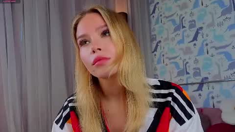 Lina online show from July 2026 01:56:01 AM