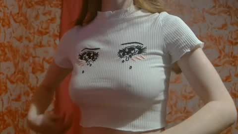 Snapshot of shelikessoymilk chatting on January 2025 03:04:02 AM Erika online show from January 2025 03:04:02 AM