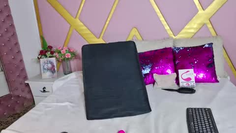 shellbydior online show from April 2026 08:17:02 PM