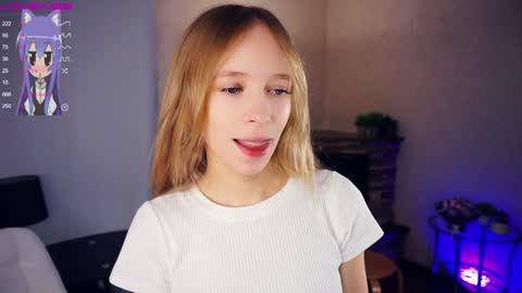 Snapshot of shelleybuss chatting on December 2024 06:54:02 PM Shelley night Tate day online show from December 2024 06:54:02 PM