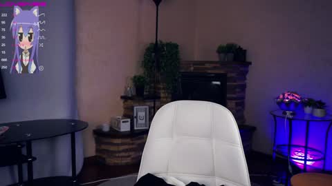 Snapshot of shelleybuss chatting on December 2024 10:37:01 PM Shelley night Tate day online show from December 2024 10:37:01 PM