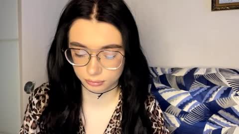 Alice online show from April 2026 03:17:02 PM