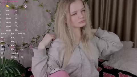 shellyboom online show from March 2026 04:22:02 PM