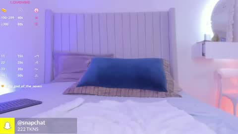 shelynna_azzul online show from September 2025 07:37:02 PM