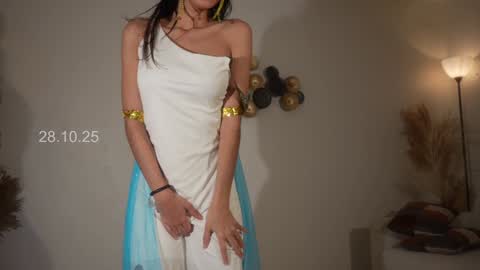 Snapshot of shena_nomy chatting on October 2025 12:35:01 AM In instagram shena nomy online show from October 2025 12:35:01 AM