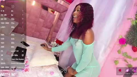 shenielxxx online show from June 2026 08:09:01 PM