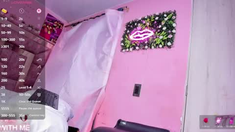 shenielxxx online show from July 2026 04:39:33 PM