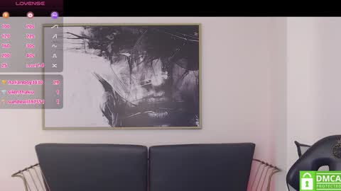 Snapshot of shenna_brunette_ chatting on December 2024 04:08:02 PM Shenna online show from December 2024 04:08:02 PM