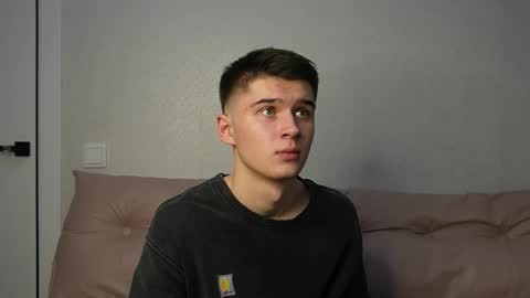 Snapshot of sherlockmax chatting on November 2025 07:15:01 PM Max online show from November 2025 07:15:01 PM