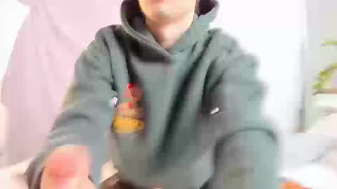 Snapshot of sherlockmax chatting on March 2026 09:27:02 AM Max online show from March 2026 09:27:02 AM