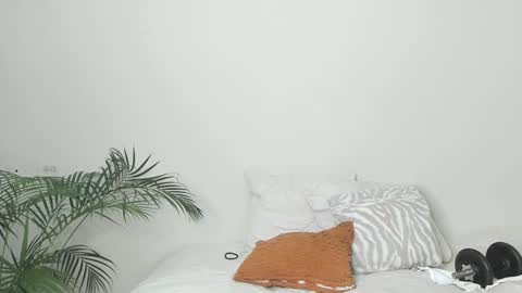 Snapshot of sherlyn_adams69 chatting on December 2024 11:18:01 AM Sherlyn Adams online show from December 2024 11:18:01 AM