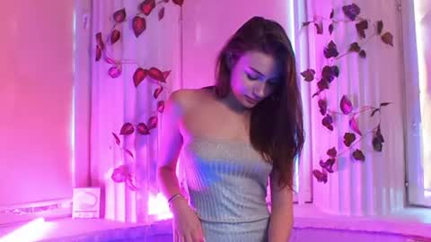 Snapshot of sheron_flame chatting on August 2026 05:37:02 PM Sheron online show from August 2026 05:37:02 PM