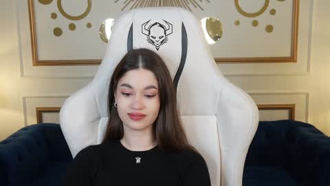 Snapshot of sheryl_elegance chatting on December 2024 12:25:02 PM Sheryl online show from December 2024 12:25:02 PM