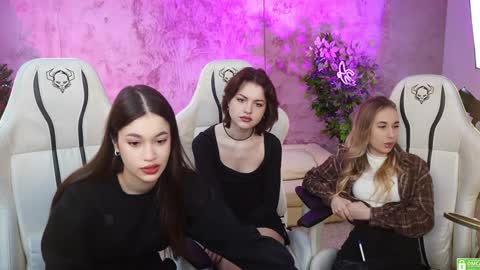 Snapshot of sheryl_elegance chatting on January 2025 11:42:02 AM Sheryl online show from January 2025 11:42:02 AM