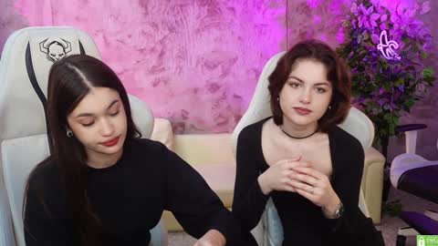 Snapshot of sheryl_elegance chatting on January 2025 02:43:01 PM Sheryl online show from January 2025 02:43:01 PM