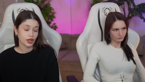 Snapshot of sheryl_elegance chatting on January 2025 02:48:01 PM Sheryl online show from January 2025 02:48:01 PM