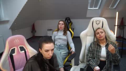 Snapshot of sheryl_elegance chatting on September 2025 10:18:01 AM Sheryl online show from September 2025 10:18:01 AM