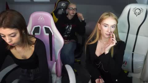 Snapshot of sheryl_elegance chatting on October 2025 10:37:02 AM Sheryl online show from October 2025 10:37:02 AM