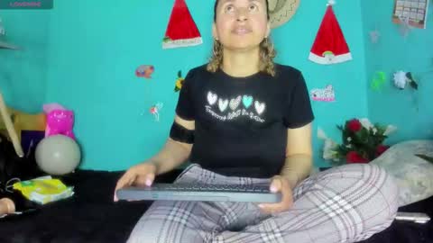 Snapshot of sherylov chatting on February 2026 07:45:02 AM Shera Hade online show from February 2026 07:45:02 AM