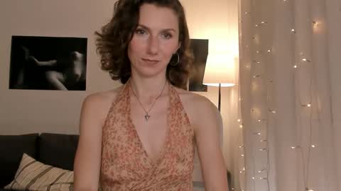 Snapshot of shesleepsnaked chatting on March 2026 05:18:02 PM shesleepsnaked online show from March 2026 05:18:02 PM