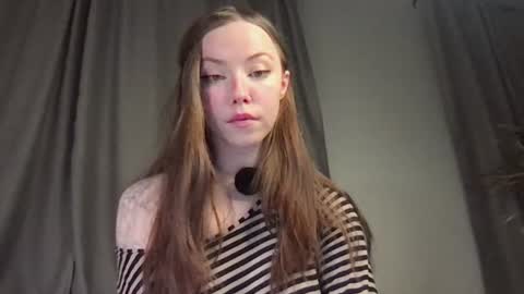 Bella  online show from July 2026 09:00:02 PM