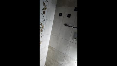 Snapshot of shevonkiy chatting on April 2026 08:10:01 AM NoMan19sm online show from April 2026 08:10:01 AM