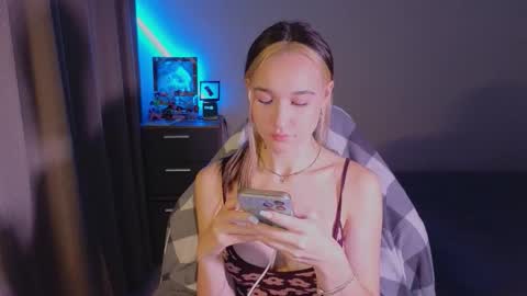 Sheyli online show from December 2025 04:46:01 PM