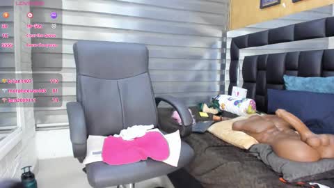 Snapshot of sheyla__ebony chatting on March 2026 02:26:01 AM sheyla__ebony online show from March 2026 02:26:01 AM