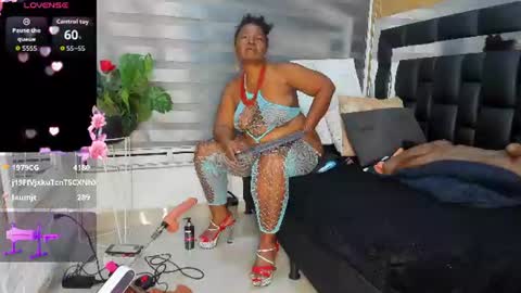 sheyla__ebony online show from July 2026 11:43:01 PM