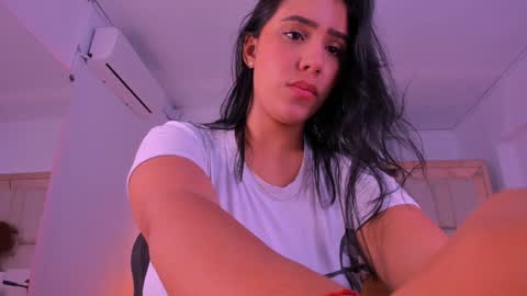 Sheyla Bakerr  online show from January 2025 10:38:01 AM