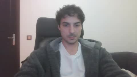Snapshot of shiiroo26 chatting on May 2026 10:41:02 PM Shiiroo26 online show from May 2026 10:41:02 PM