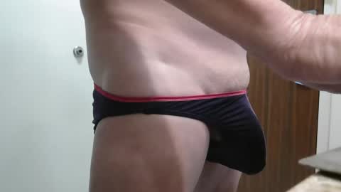 mike-stubbs online show from November 2025 12:52:01 PM