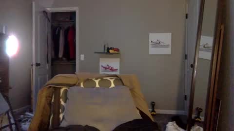 Snapshot of shimmyloe chatting on October 2025 06:37:01 AM shimmyloe online show from October 2025 06:37:01 AM