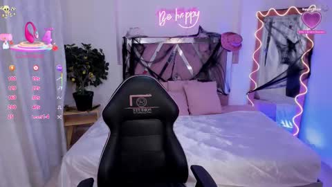 shinedark_tay online show from October 2025 03:18:01 AM