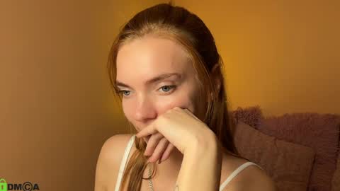 Alexis online show from March 2026 06:53:01 PM