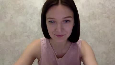 Snapshot of shining_pearl chatting on May 2026 07:41:01 PM Jesica online show from May 2026 07:41:01 PM