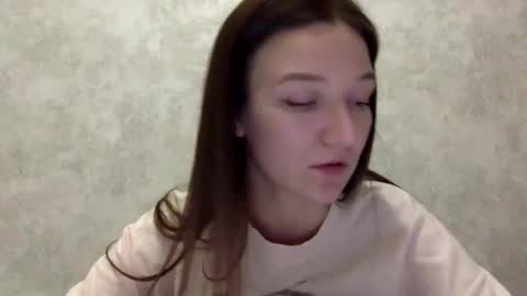Snapshot of shining_pearl chatting on May 2026 07:20:02 PM Jesica online show from May 2026 07:20:02 PM