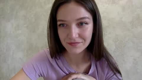 Snapshot of shining_pearl chatting on May 2026 11:28:02 AM Jesica online show from May 2026 11:28:02 AM