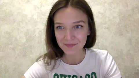 Jesica online show from June 2026 06:41:01 PM