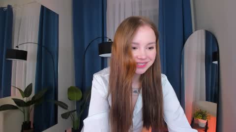 Snapshot of shiny_bell chatting on January 2025 09:18:01 PM Bell 3 Next broadcast online show from January 2025 09:18:01 PM