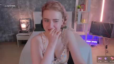 Snapshot of shiny_lisss chatting on July 2026 01:47:02 AM Lisa online show from July 2026 01:47:02 AM