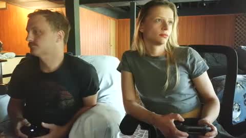 shinyandused online show from September 2025 05:58:02 PM