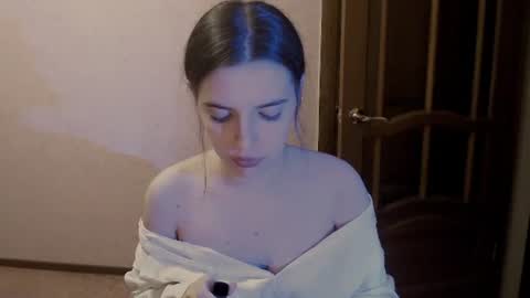 Snapshot of shiraha___rafieru chatting on September 2025 09:37:01 PM shiraha___rafieru online show from September 2025 09:37:01 PM