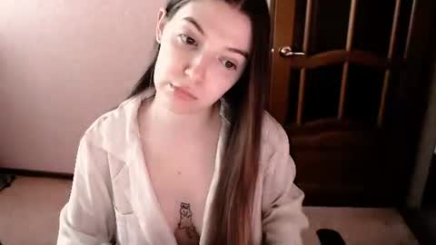 shiraha___rafieru online show from May 2026 12:11:01 PM