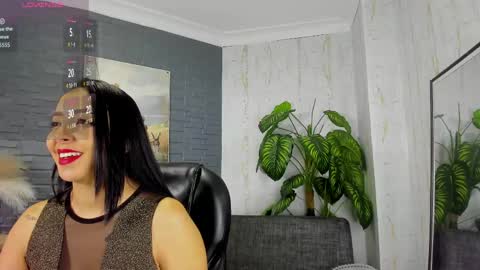 shirley_taylor_ online show from May 2026 11:26:02 AM