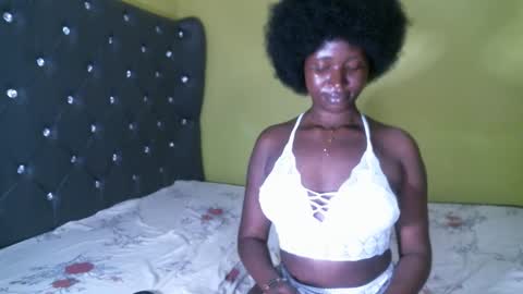 Shi-ro online show from March 2025 09:54:02 PM