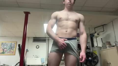 shirtlesshunk15 online show from April 2026 03:33:02 AM