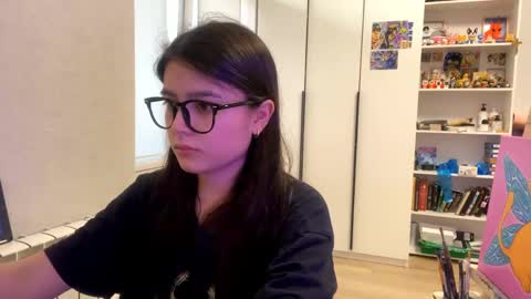 Marie online show from May 2026 02:22:01 PM