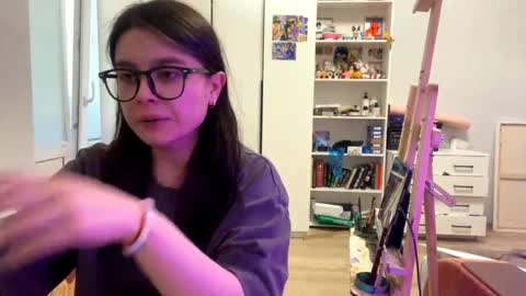 Marie online show from May 2026 03:30:01 PM