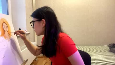 Marie online show from May 2026 12:11:02 PM